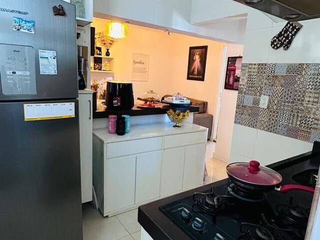 Apartamento para Venda em Salvador - 3