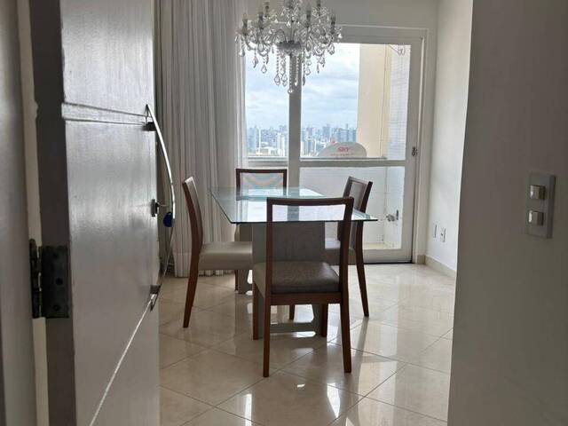 Apartamento para Venda em Salvador - 3