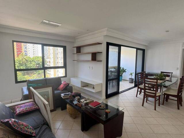 Apartamento para Venda em Salvador - 2