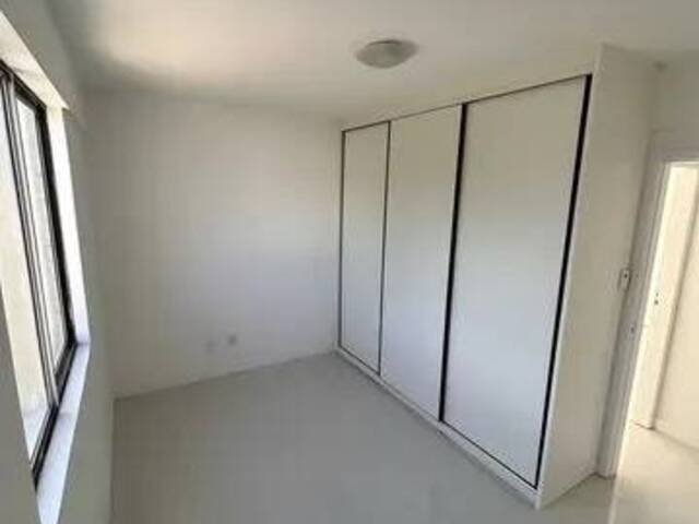 Apartamento para Venda em Salvador - 4