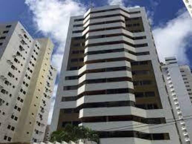 Apartamento para Venda em Salvador - 2